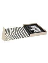 Fotodoos in beige linnen met zwart ringalbum